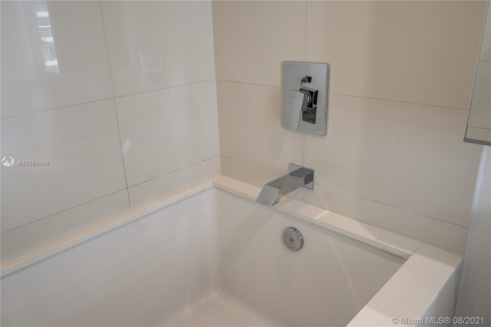 1300 S MIAMI AVENUE CONDO - Residential Lease