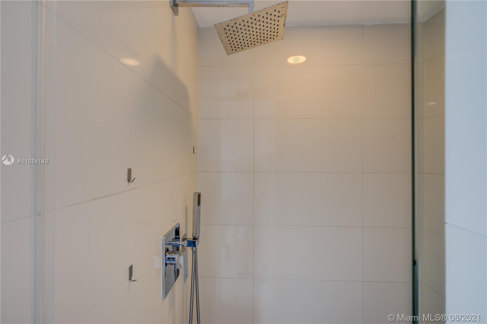 1300 S MIAMI AVENUE CONDO - Residential Lease