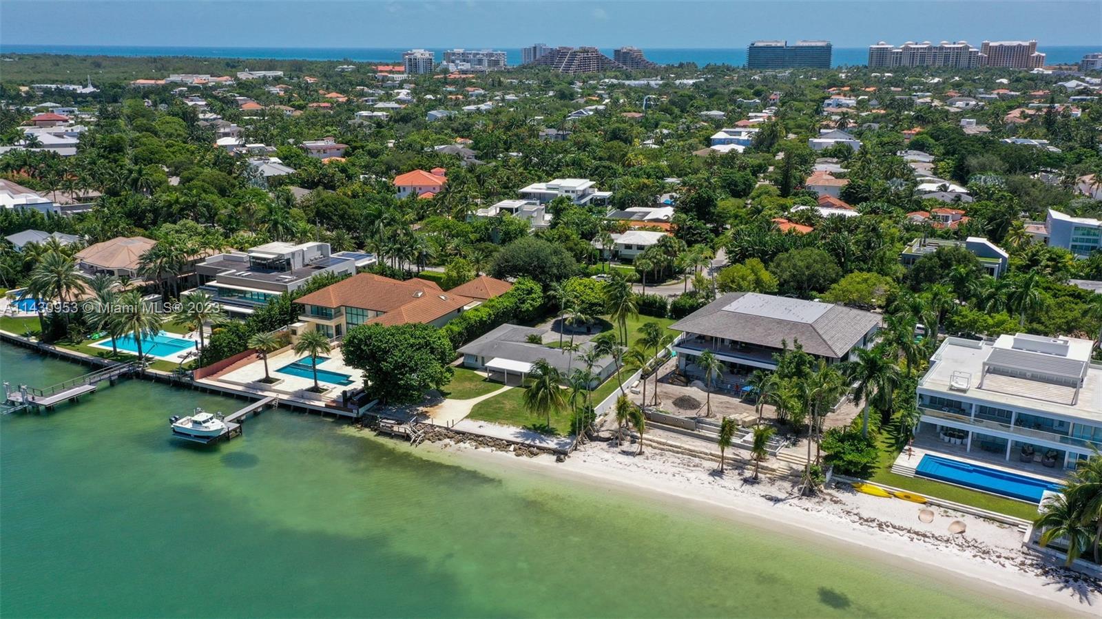 TROPICAL ISLE HOMES SUB 4 - Residential