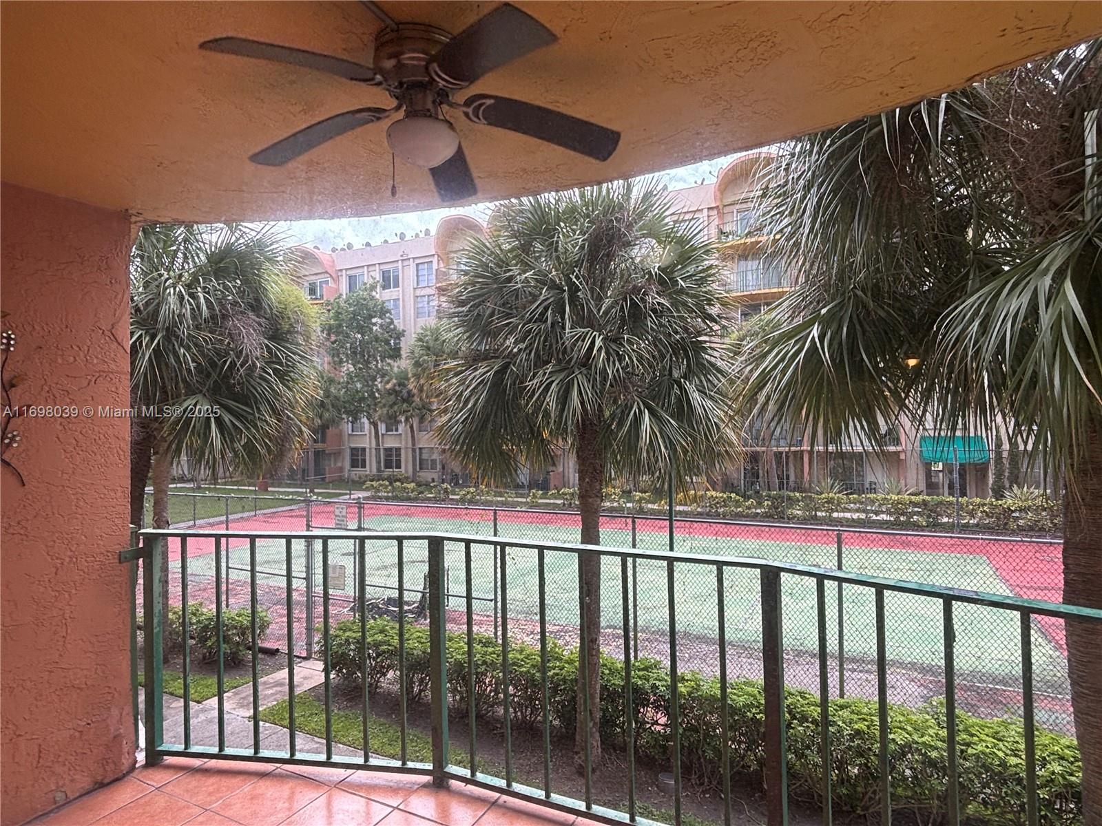 THE FOUNTAINS AT FONTAINE - Residential