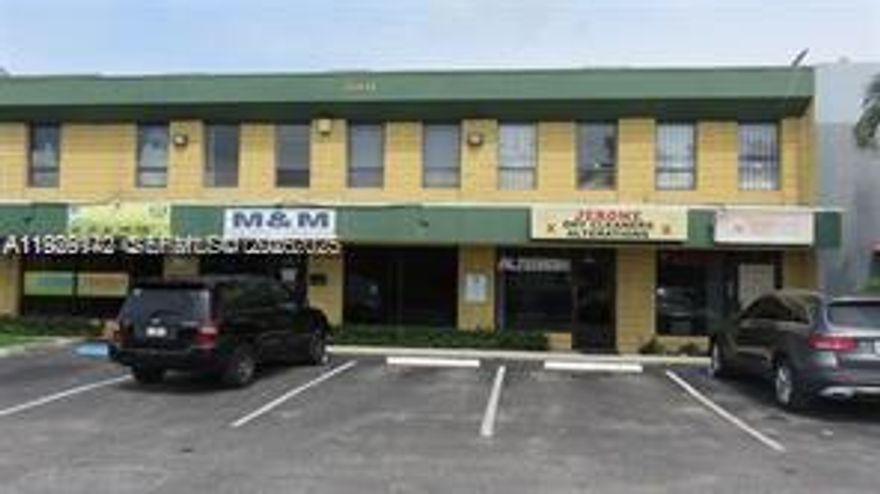 For Lease – Spacious 3 Bedroom / 1 Bathroom Apartment/ Living Room/ Kitchen for $2,500/Month
Approx. 1,200 SF located at 2001 N. Dixie Hwy, Pompano Beach, FL
Welcome to your new home in the heart of Pompano Beach! This beautifully maintained approx. 1,200 sq ft
 3-bedroom, 1-bath apartment offers a generous layout with a bright living room, nice kitchen, and plenty of natural light. Perfect for families or professionals seeking comfort, space, and an excellent location.
Property Highlights:
3 Bedrooms / 1 Bathroom
Approx. 1,200 sq ft of living space
Large living room 
Full kitchen with ample cabinet space
Fresh, clean, and well-kept unit
Move-in ready
Prime Location:
Situated on N. Dixie Highway, this property offers quick access to everything Pompano Beach is known for. You’re minutes from: 
Downtown Pompano Beach shops & restaurants
The Pompano Beach Pier & beautiful coastline
Major roads and public transportation
Grocery stores, parks, schools, and community centers
Easy access to I-95 and Federal Highway
This area continues to grow rapidly with new developments, improved infrastructure, and a vibrant community atmosphere. Living here means enjoying convenience, connectivity, and the South Florida lifestyle at an excellent value.
Monthly Rent: $2,500
This spacious apartment will not last, contact us today to schedule a showing!