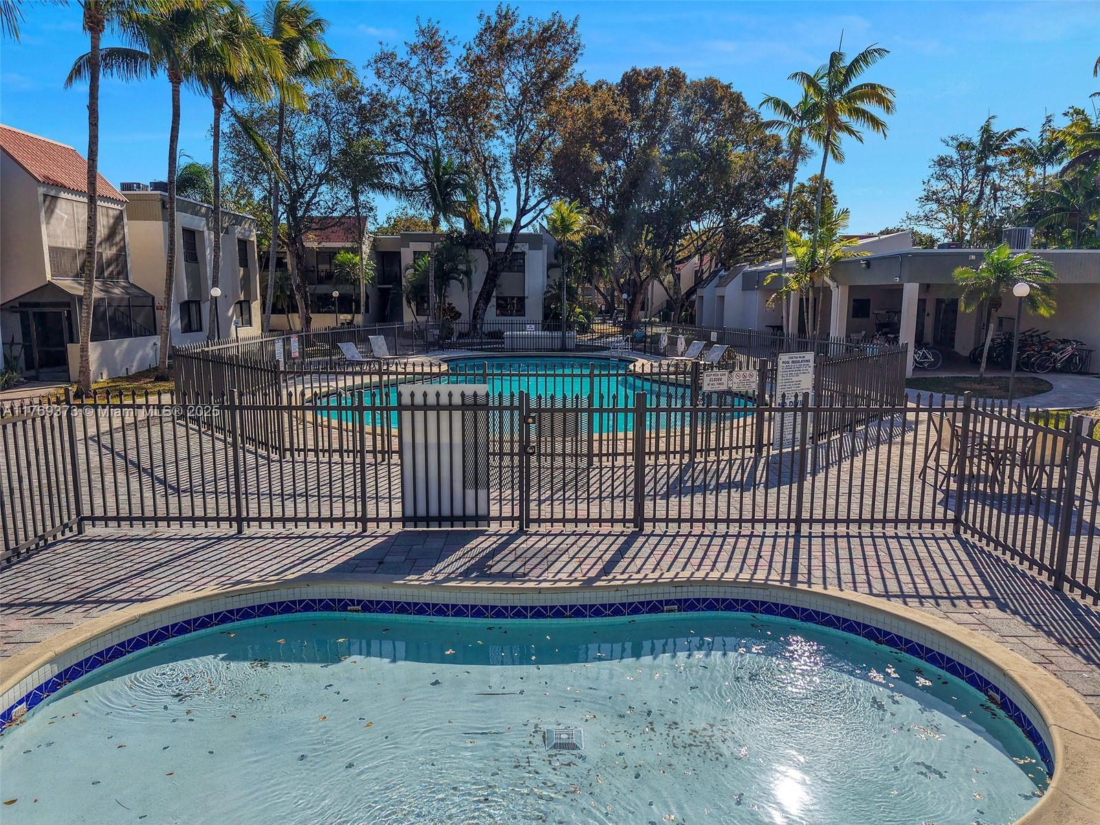 VENETIAN PALMS CONDO - Residential