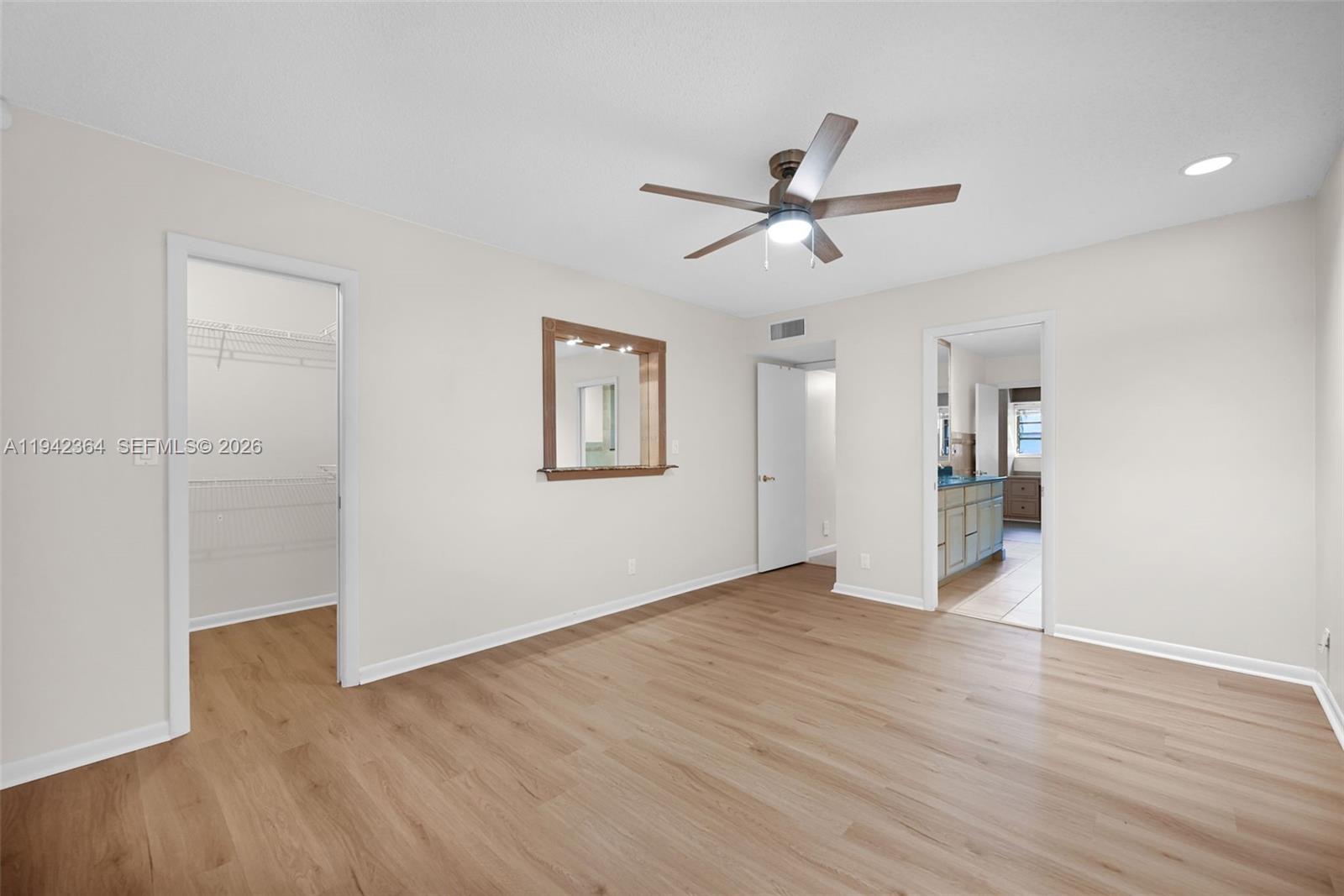 CONDOMINIUM 7 OF LIGHTHOU - Residential