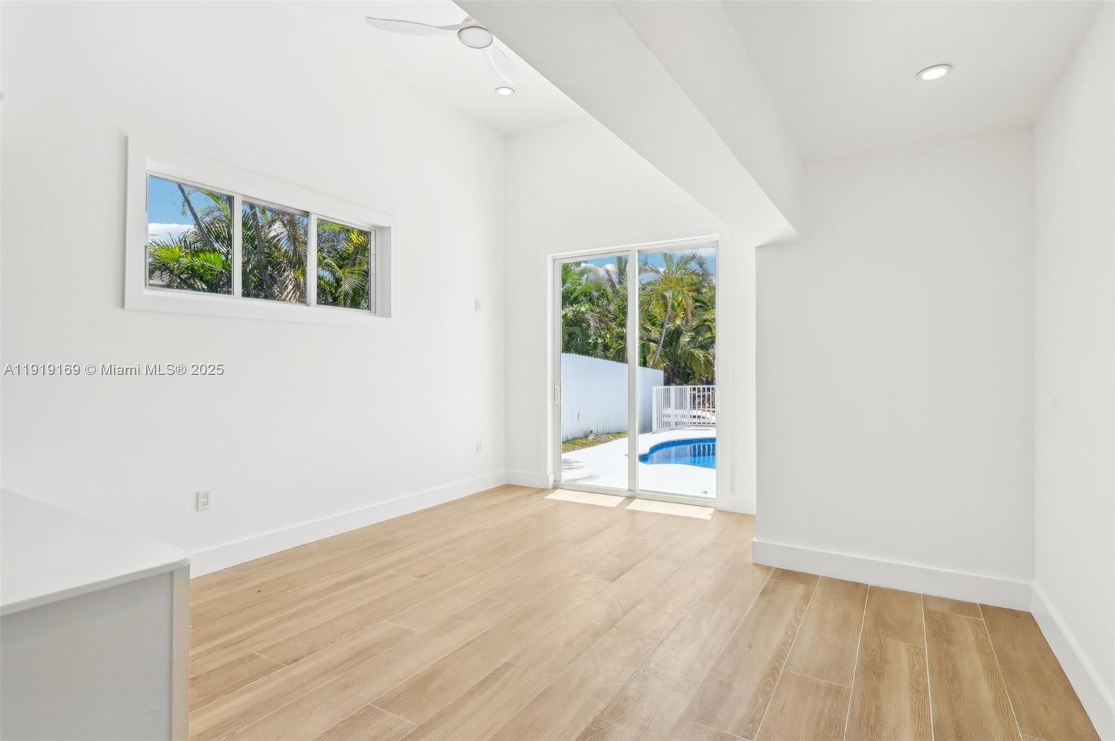 FLAMINGO PARK SEC - Residential