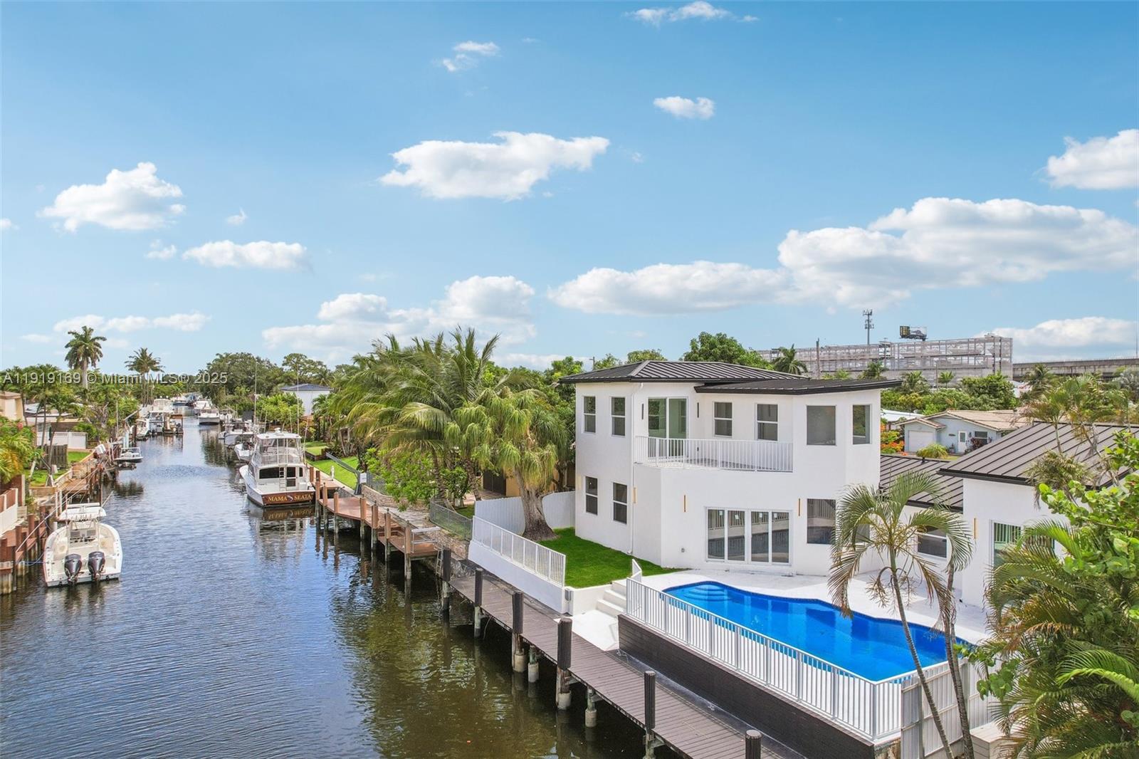 FLAMINGO PARK SEC - Residential