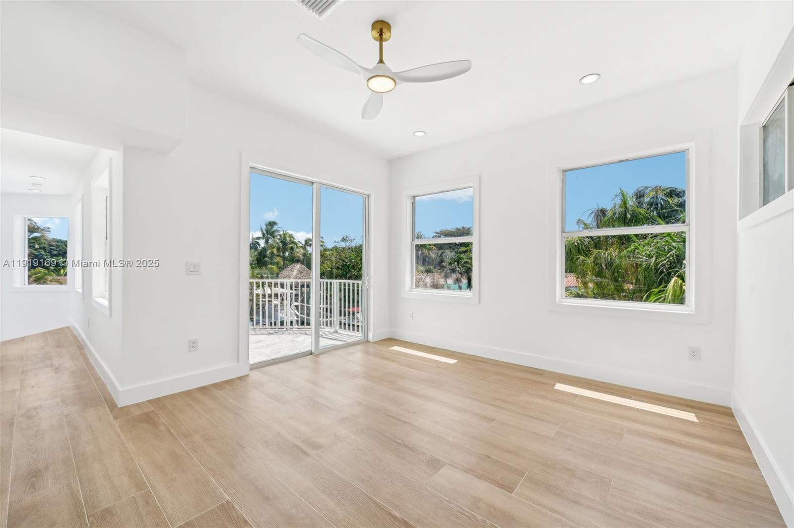 FLAMINGO PARK SEC - Residential