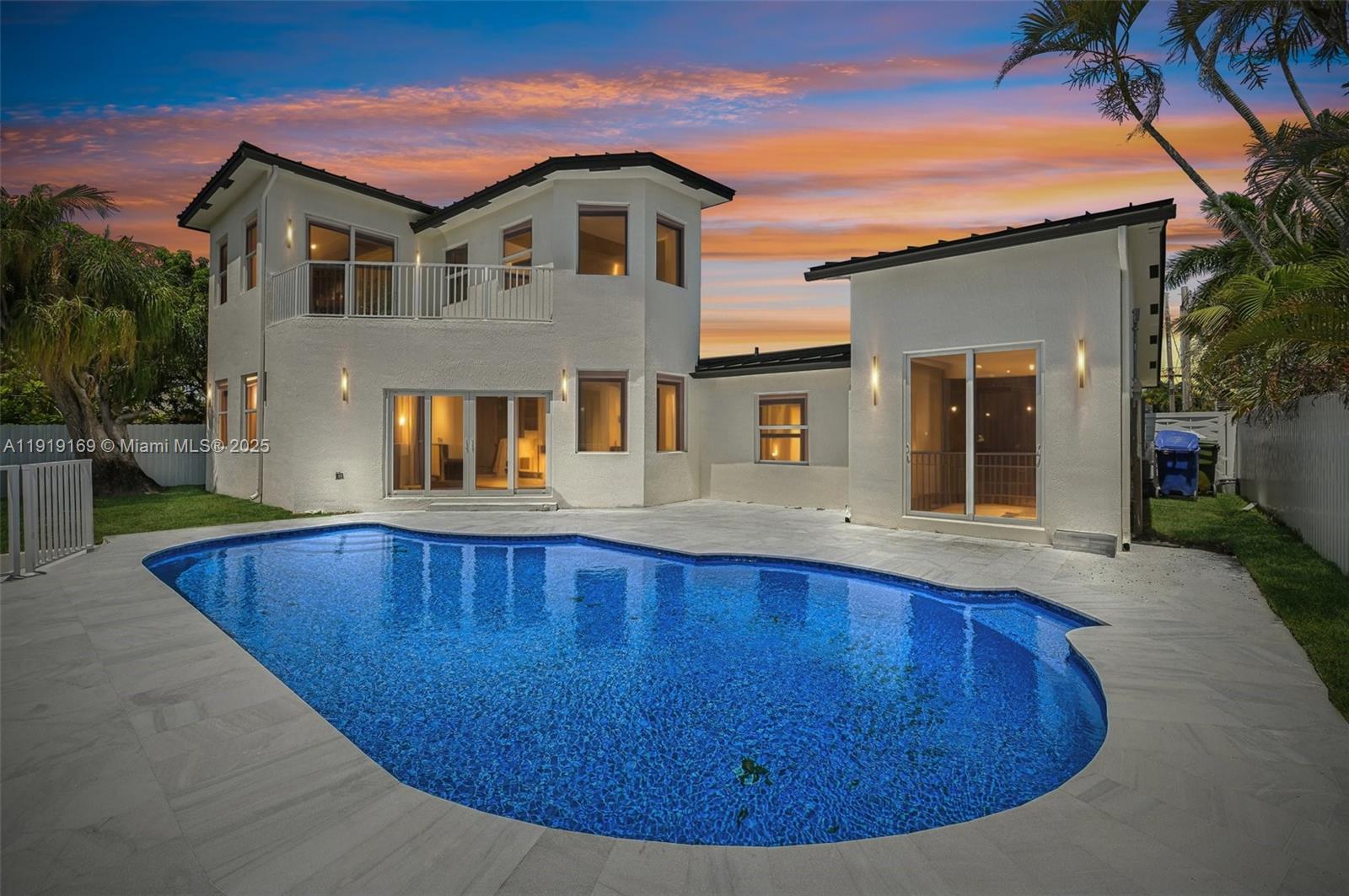 FLAMINGO PARK SEC - Residential