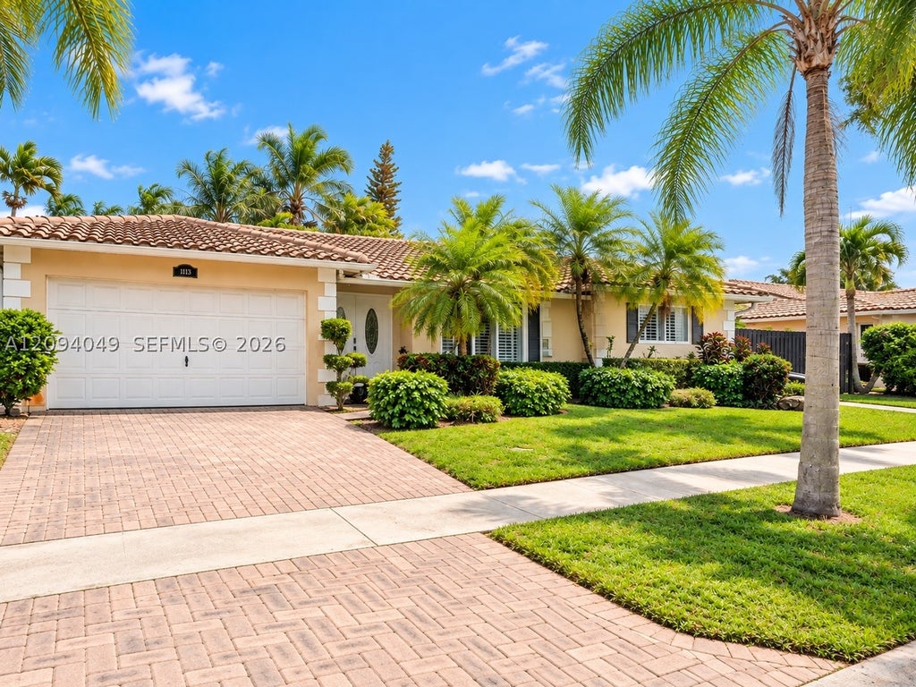 Photo of 1113 N 46th Ter #1113, Hollywood, FL 33021 (MLS # A12094049)