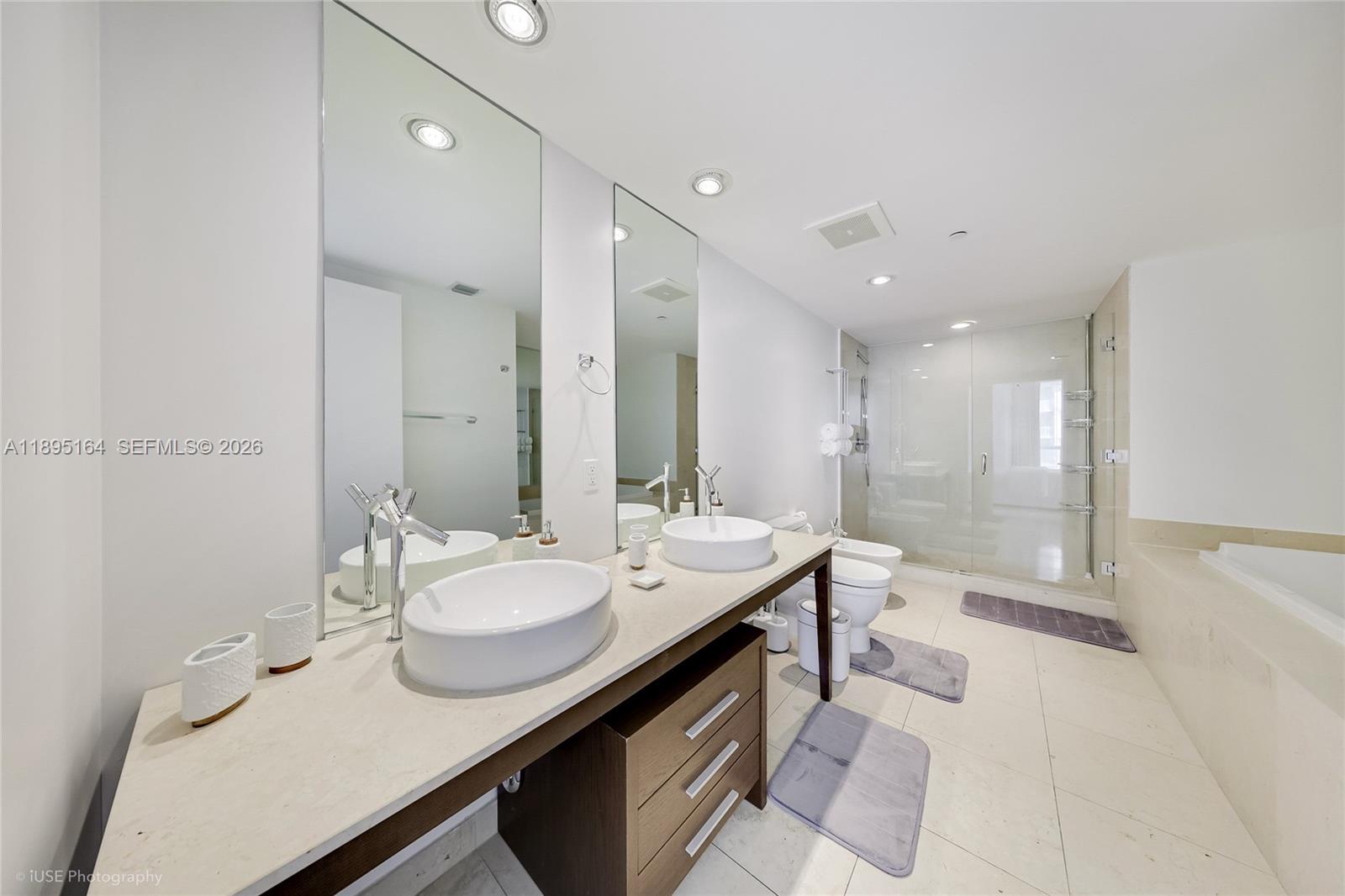 ICON BRICKELL NO TWO - Residential Lease