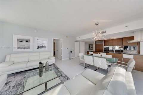 495 Brickell Ave 4710 Miami FL 33131