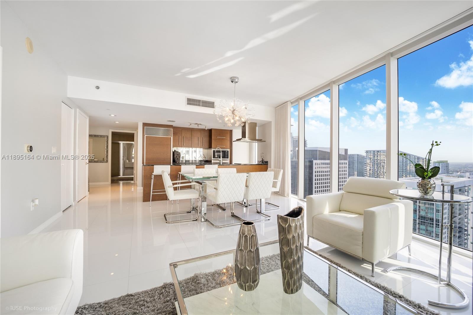 495 Brickell Ave 4710
