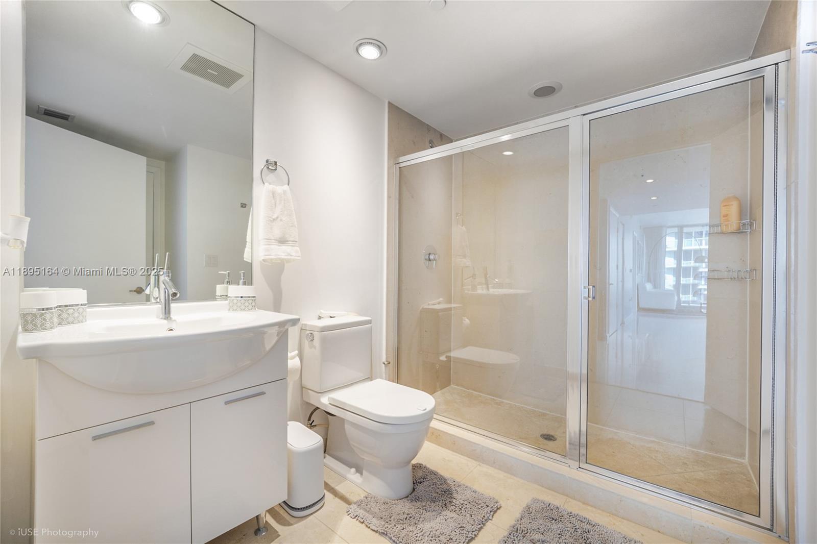 ICON BRICKELL NO TWO - Residential Lease