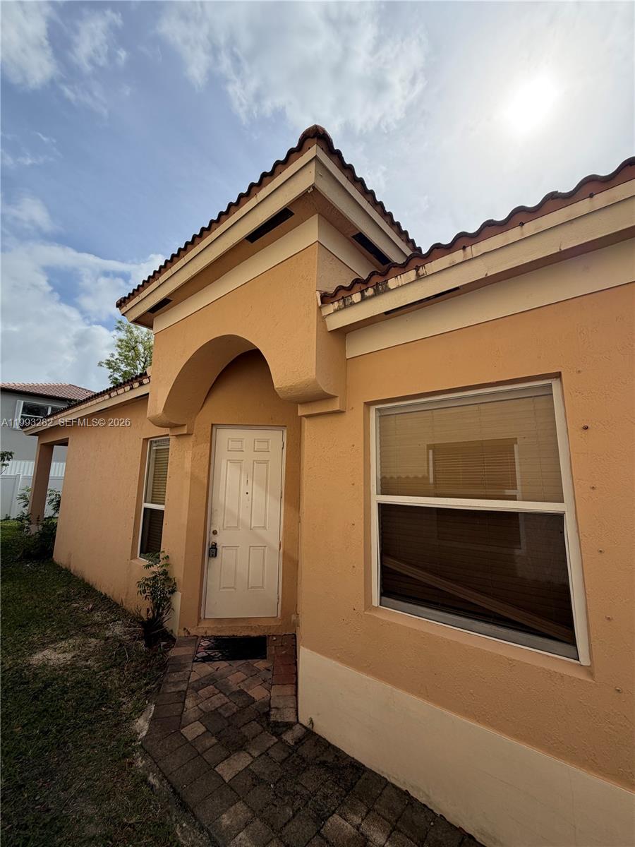 PORTOFINO PALMS - Residential