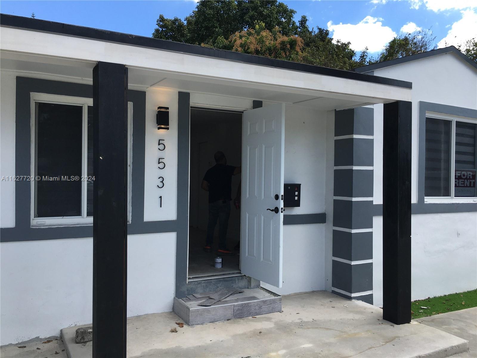 HIGH RIDGE PARK - Residential