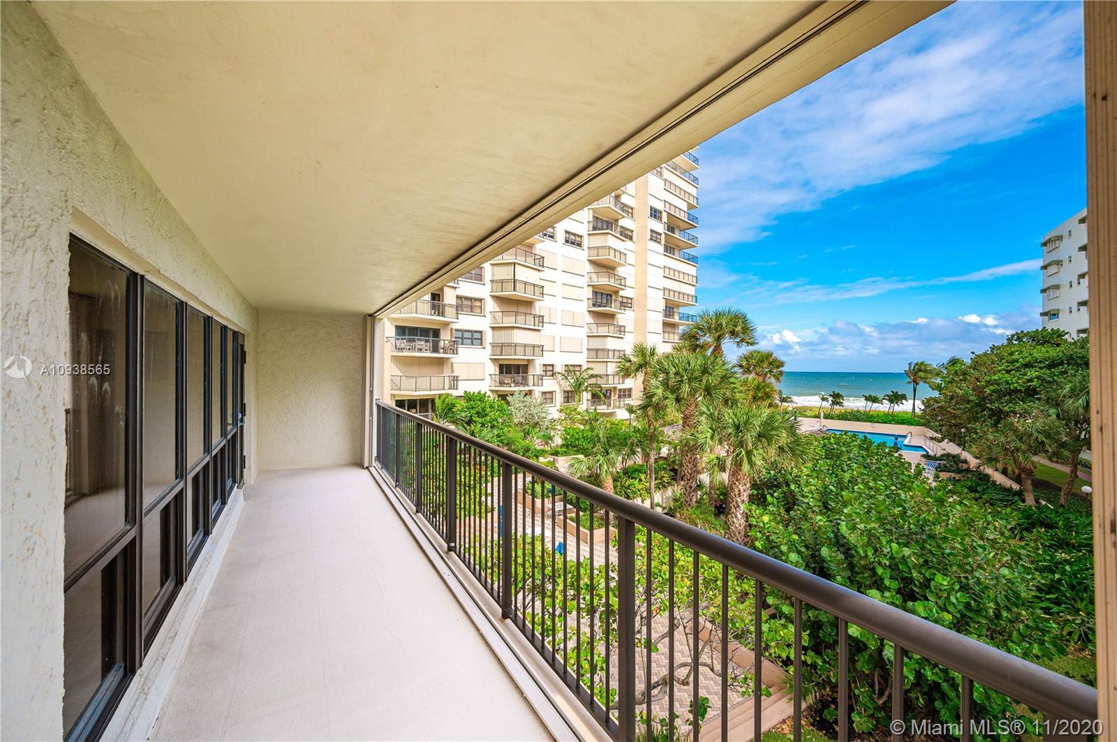 Photo 1 of 1800 Ocean Blvd 307, Lauderdale By The Sea, Florida, $595,000, Web #: 10938565