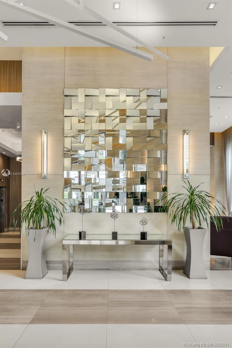 NINE AT MARY BRICKELL VILL - Residential