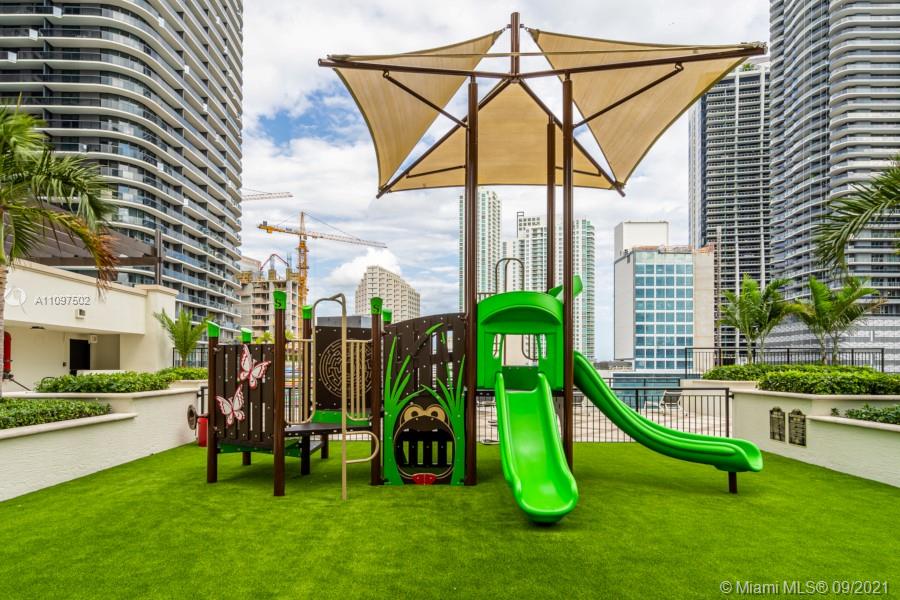NINE AT MARY BRICKELL VILL - Residential
