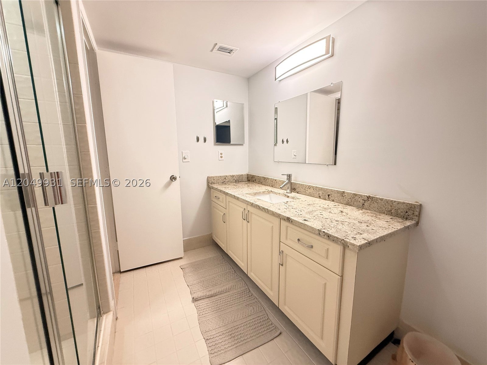 2206 S Cypress Bend Dr 508