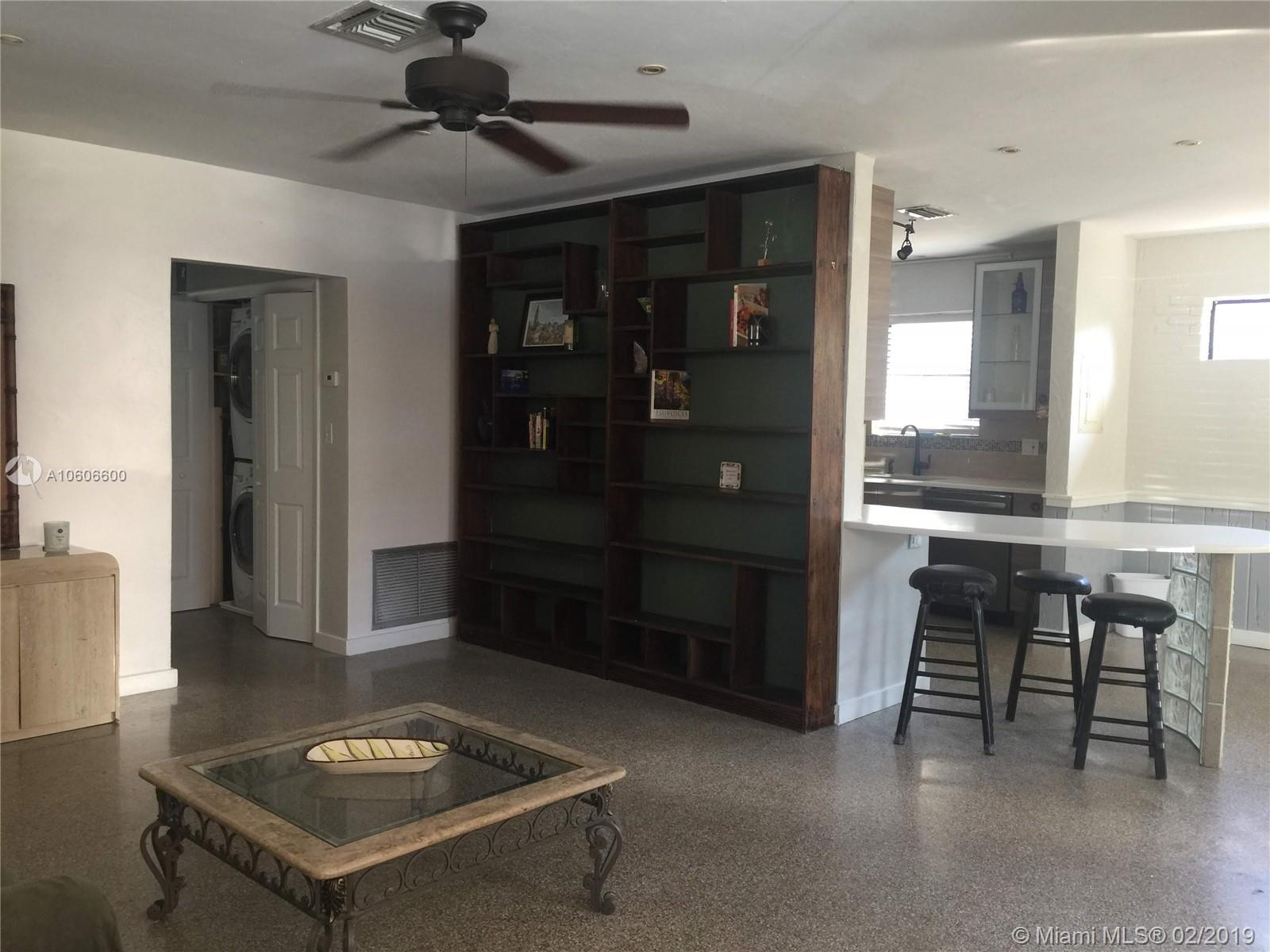 Hollywood Place - Residential