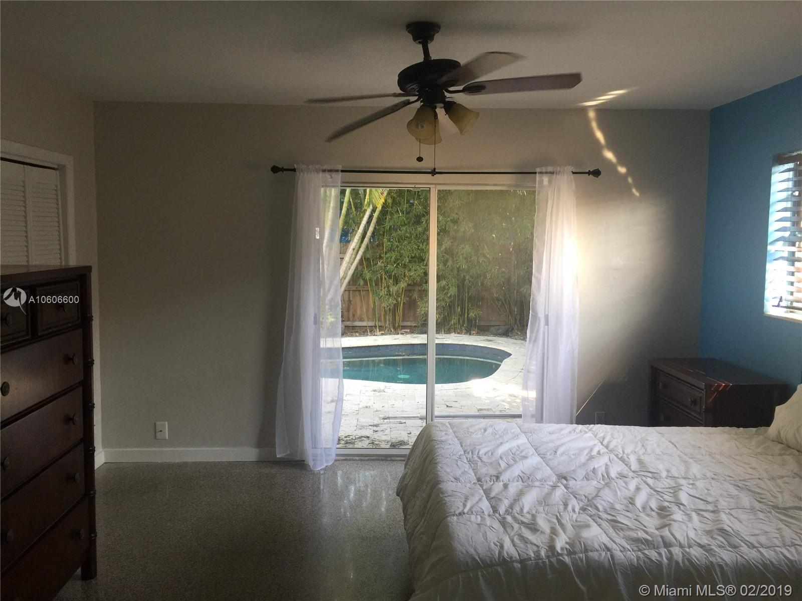 Hollywood Place - Residential