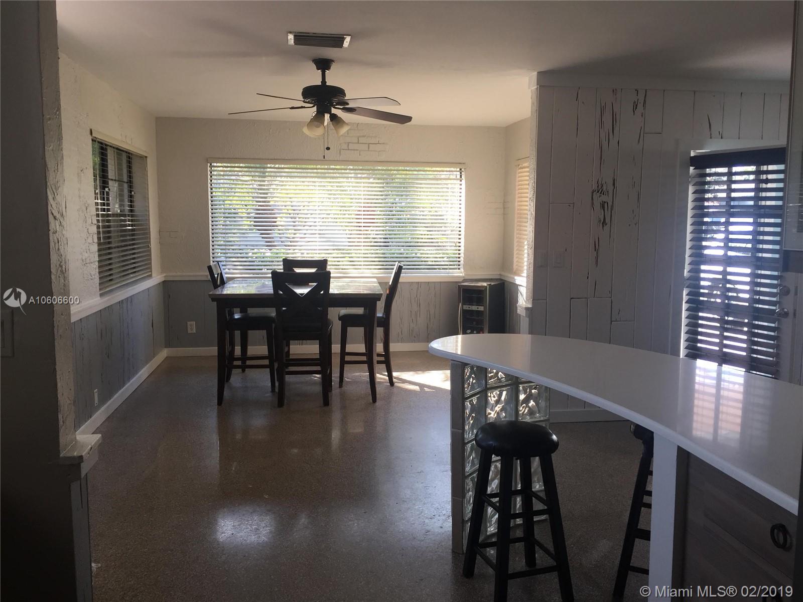 Hollywood Place - Residential