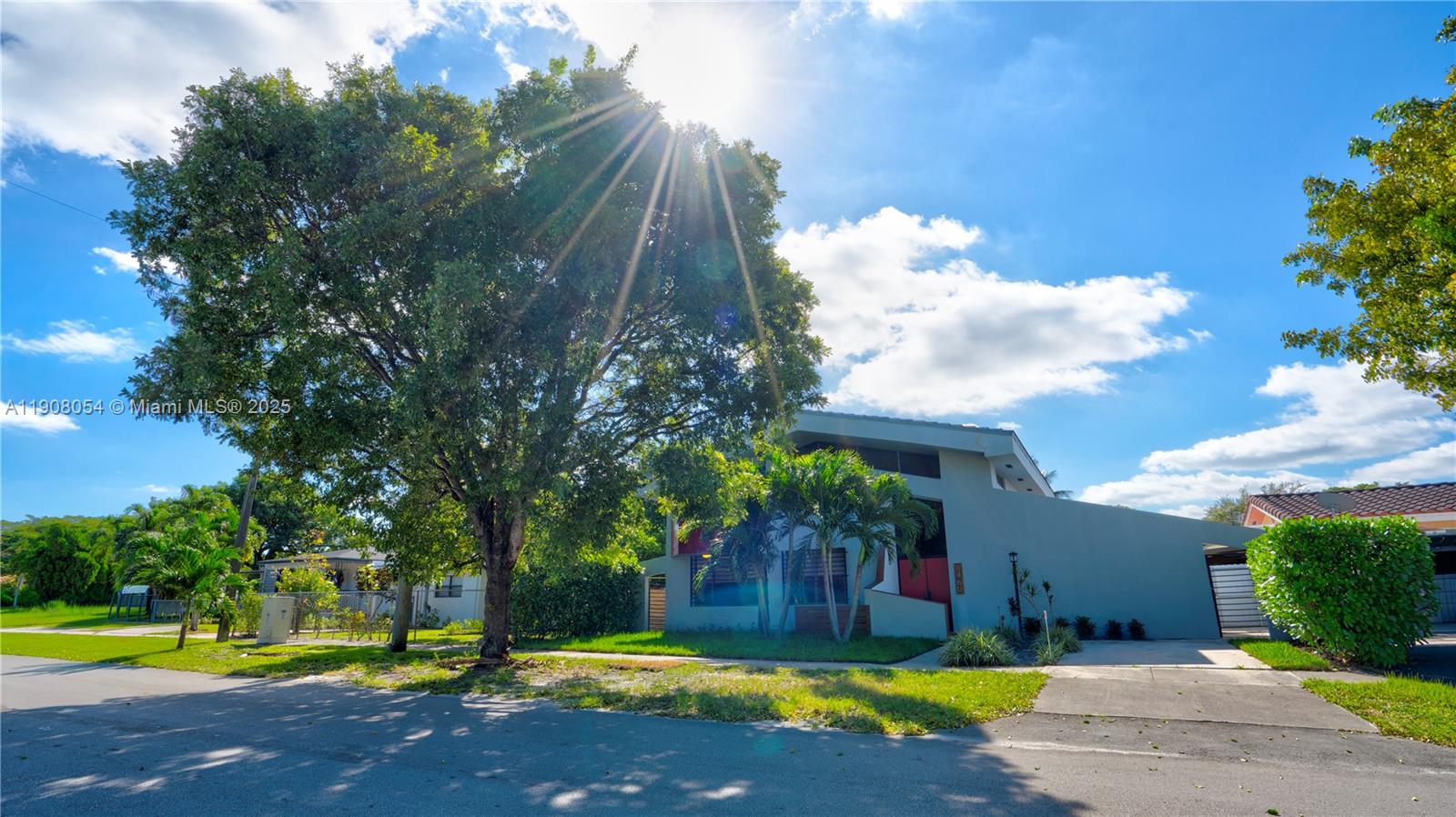 WINONA PARK - Residential Lease