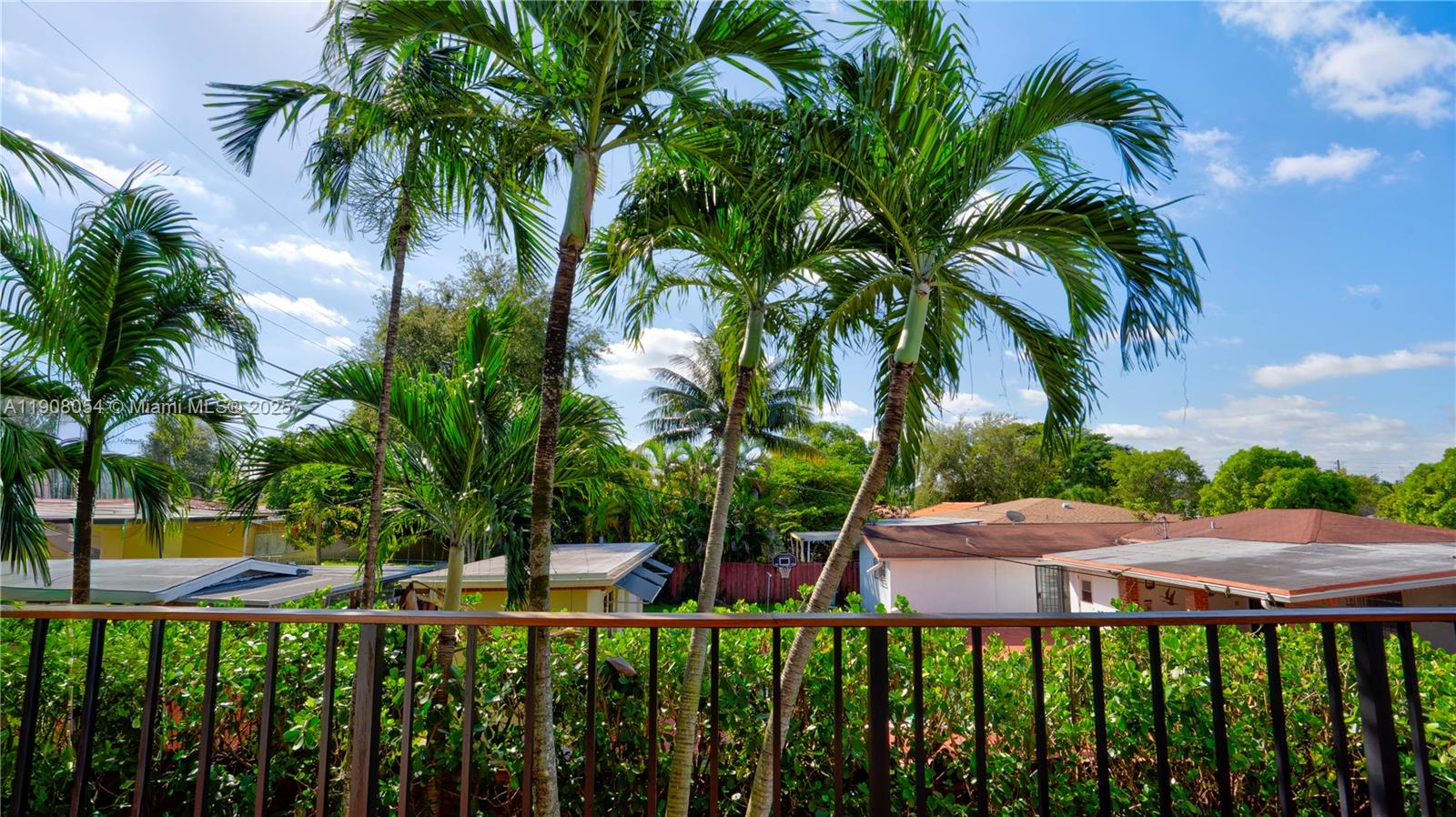 WINONA PARK - Residential Lease