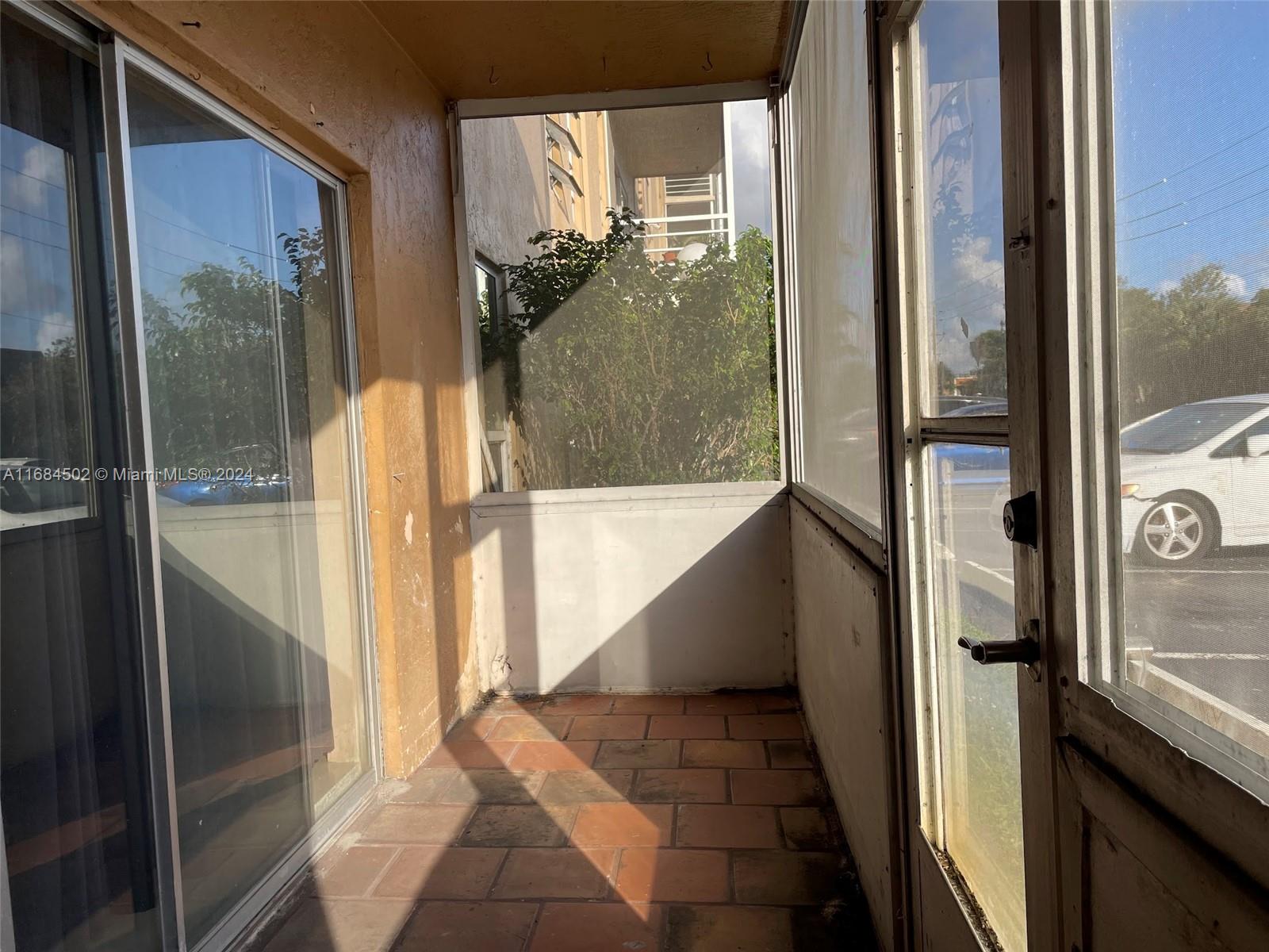 TOWN SQUARE CONDO - Residential