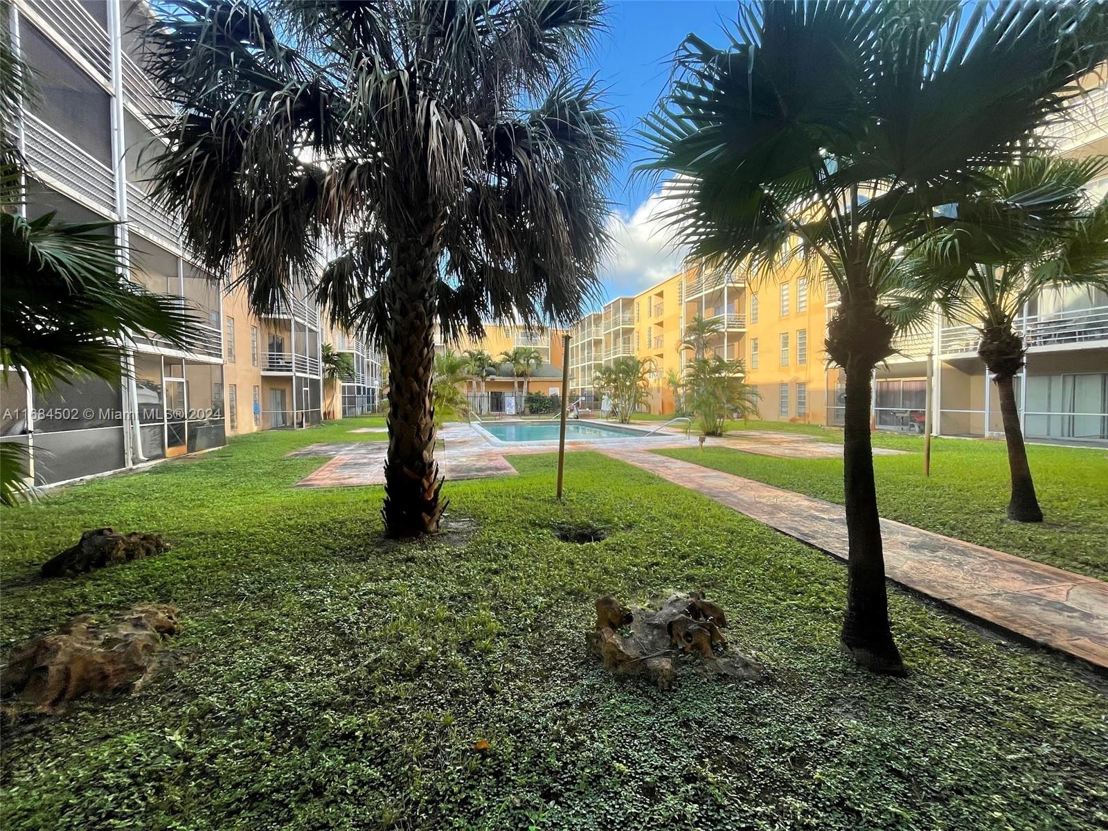 TOWN SQUARE CONDO - Residential