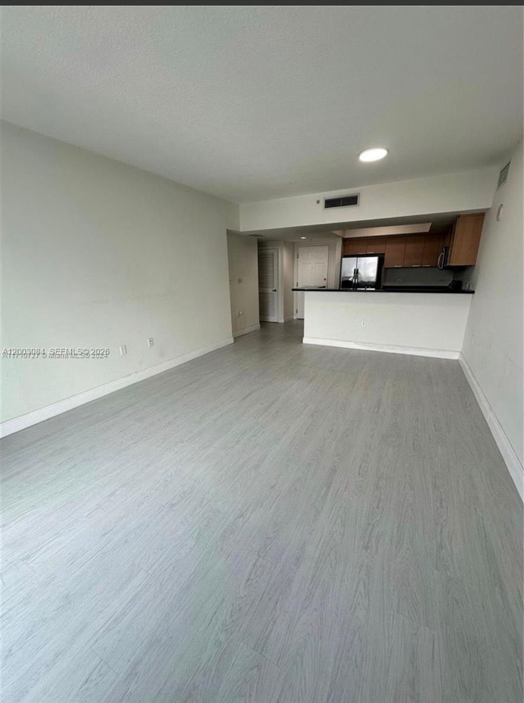 Photo of 140 S Dixie Hwy #707, Hollywood, FL 33020 (MLS # A12003084)