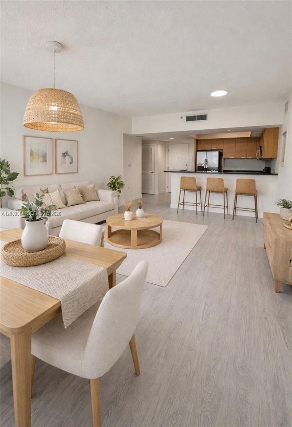 Photo of 140 S Dixie Hwy #707, Hollywood, FL 33020 (MLS # A12003084)