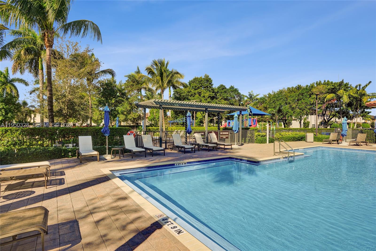 COCO PALM ESTATES - Residential