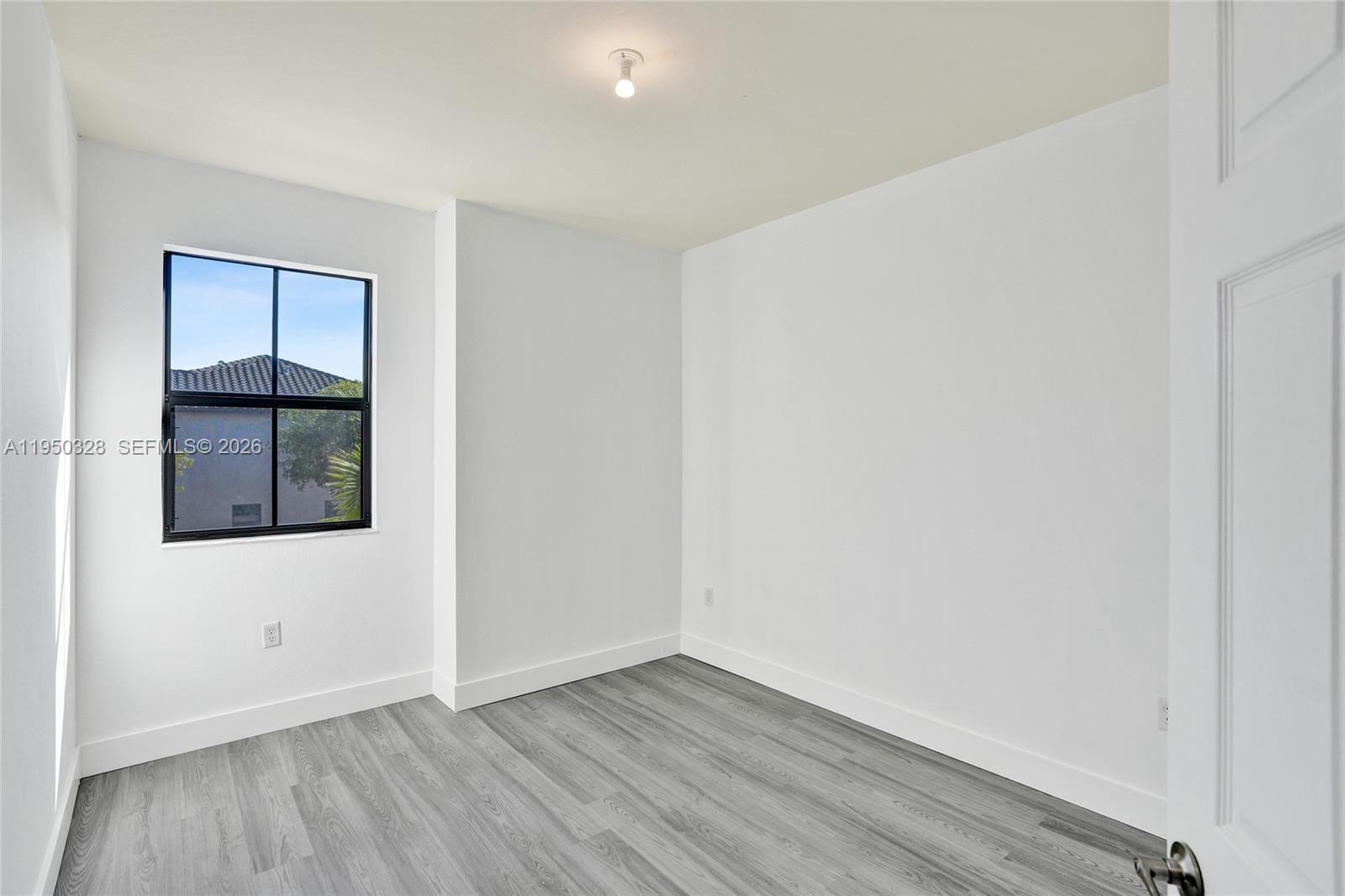 COCO PALM ESTATES - Residential