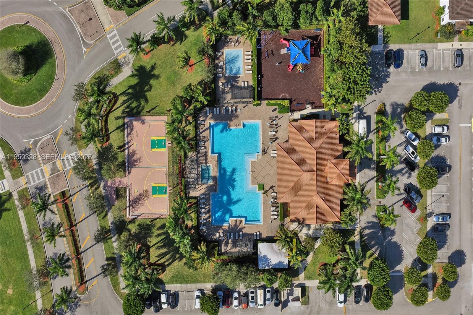 COCO PALM ESTATES - Residential