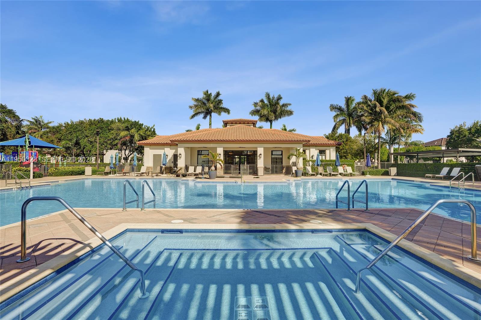 COCO PALM ESTATES - Residential