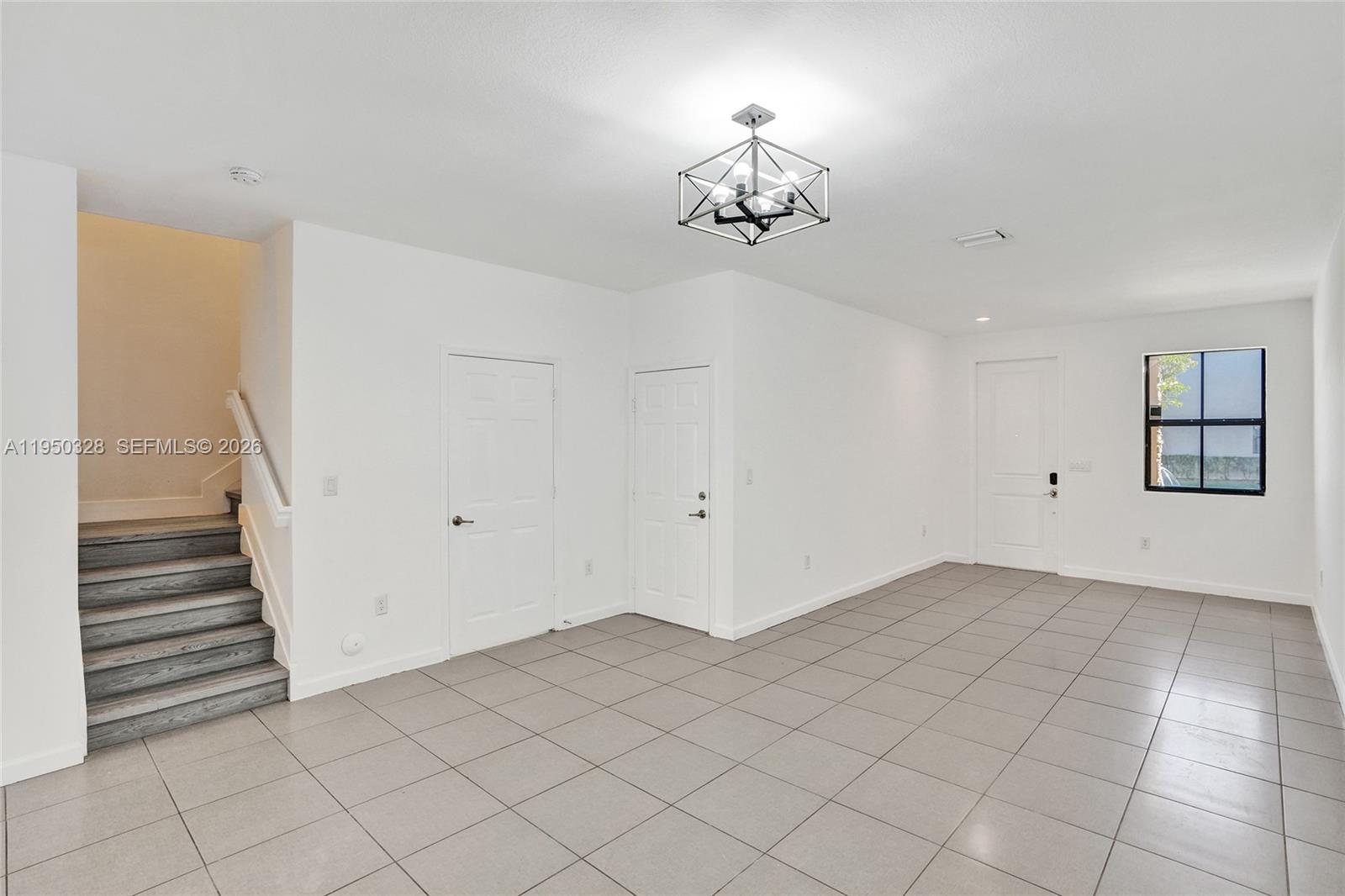 COCO PALM ESTATES - Residential