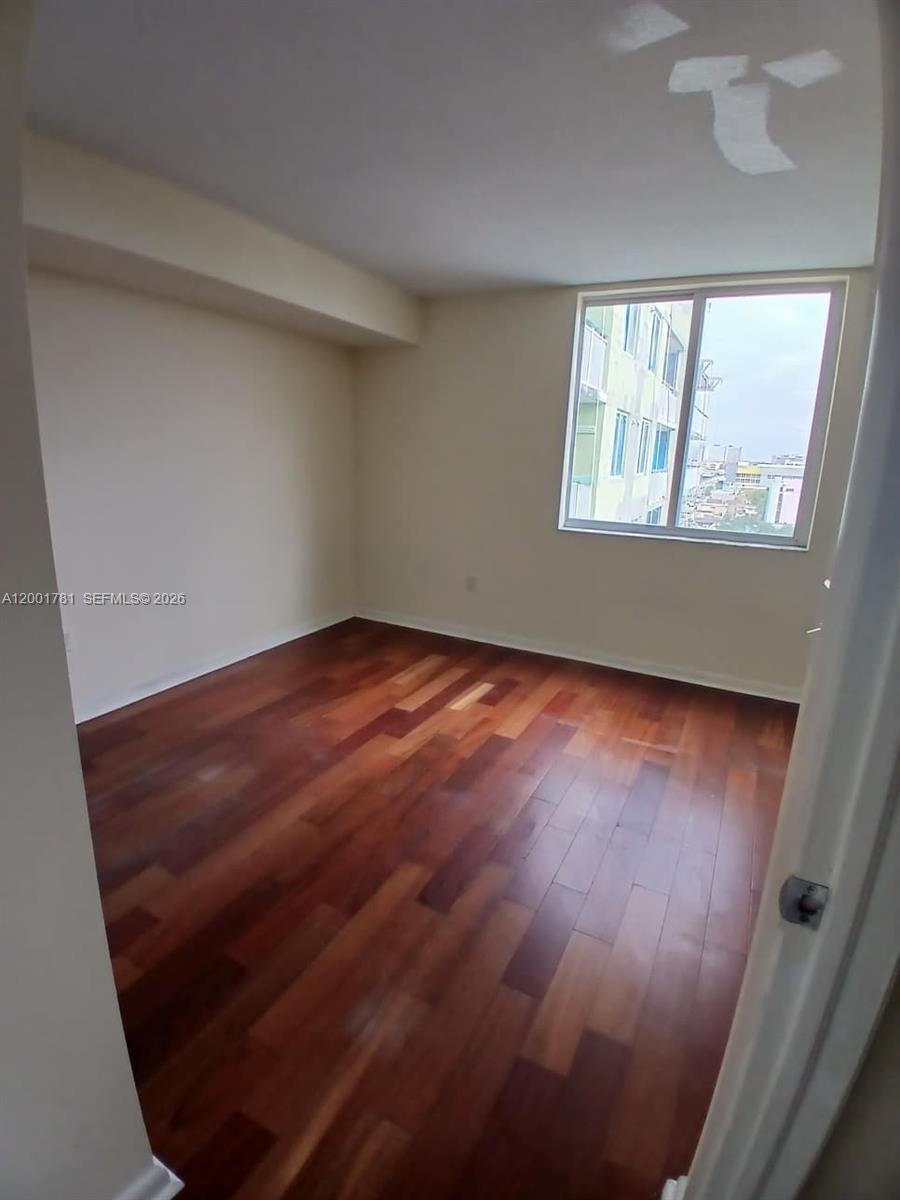 SAN LORENZO CONDO - Residential Lease