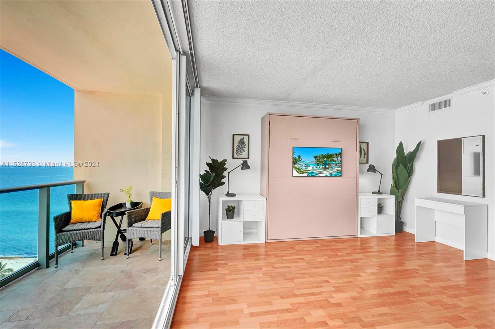 WAVE CONDO - Residential Lease
