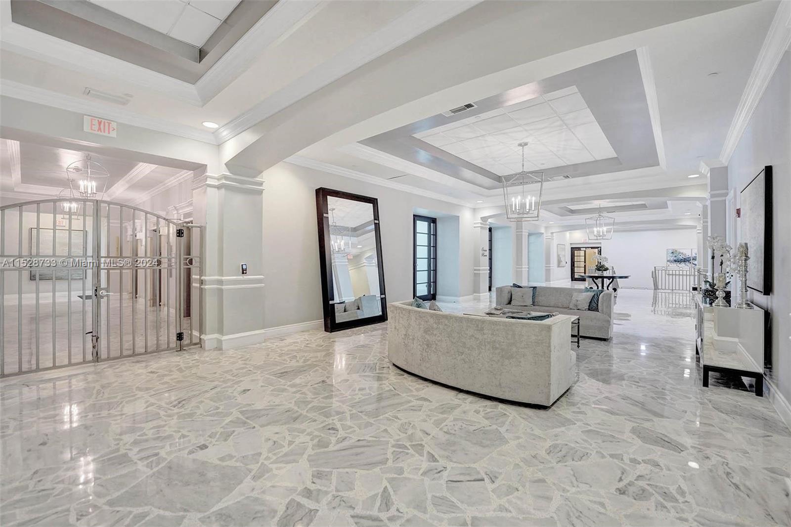 WAVE CONDO - Residential Lease