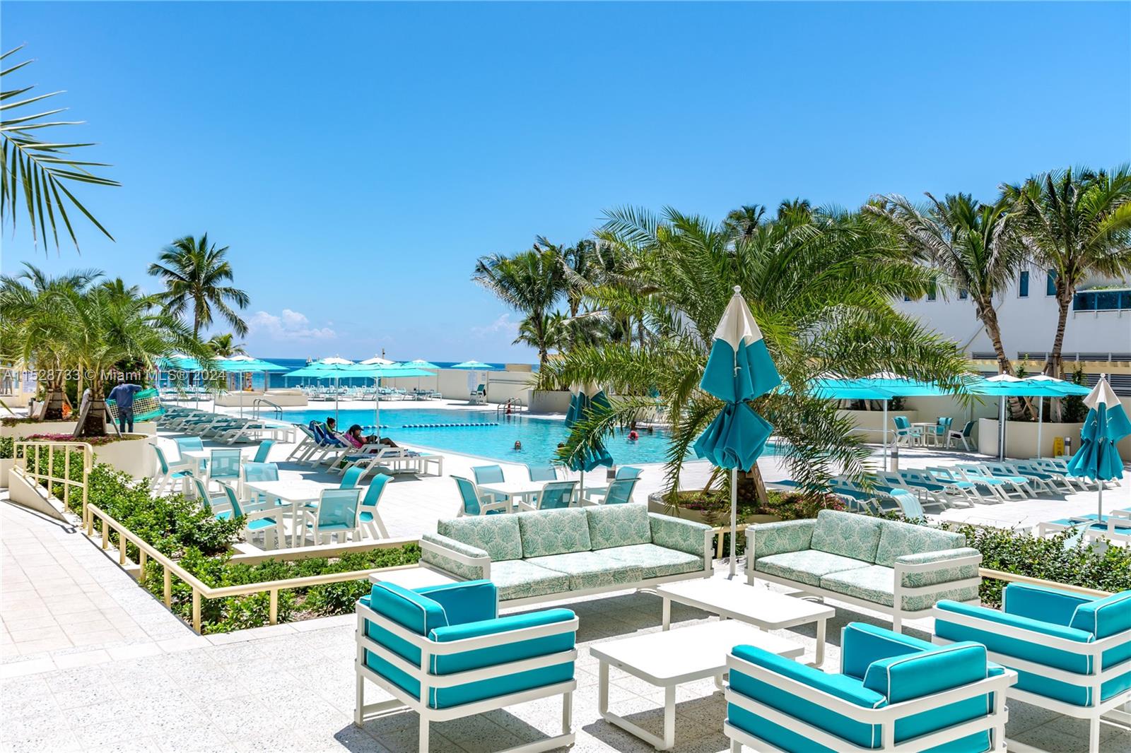 WAVE CONDO - Residential Lease