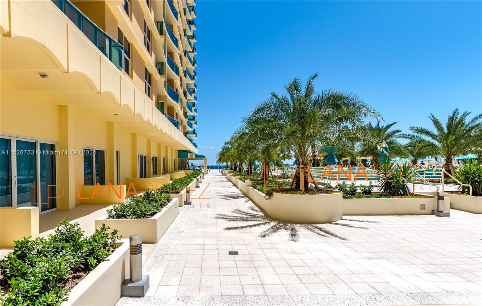 WAVE CONDO - Residential Lease