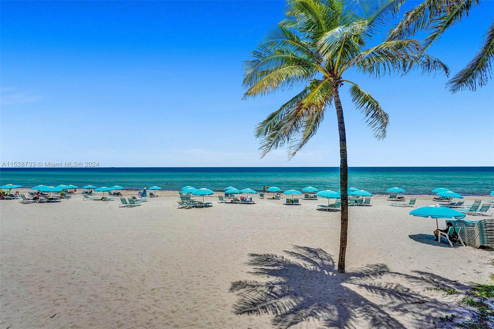 WAVE CONDO - Residential Lease