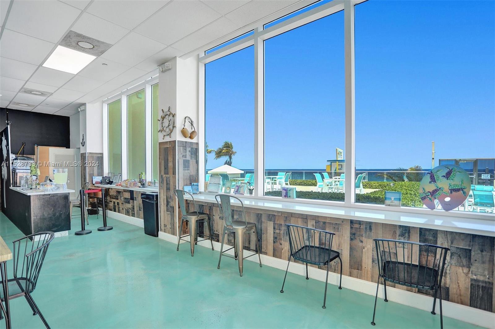 WAVE CONDO - Residential Lease