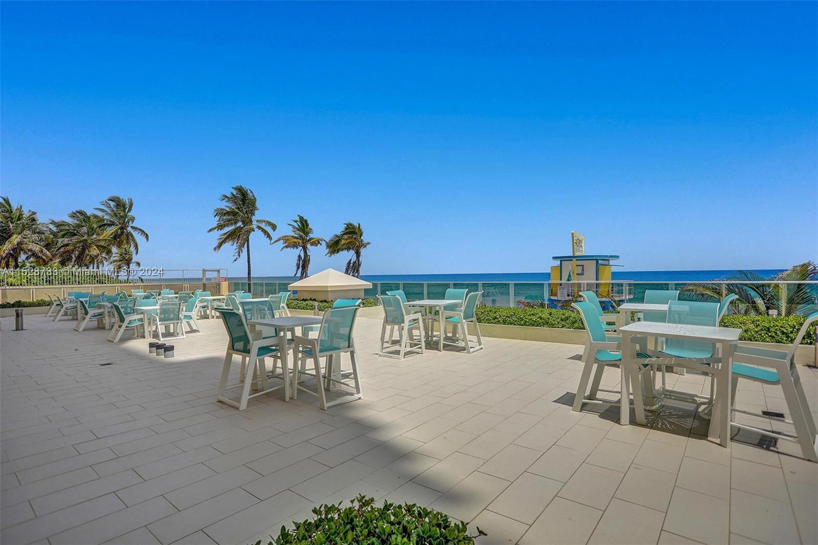 WAVE CONDO - Residential Lease