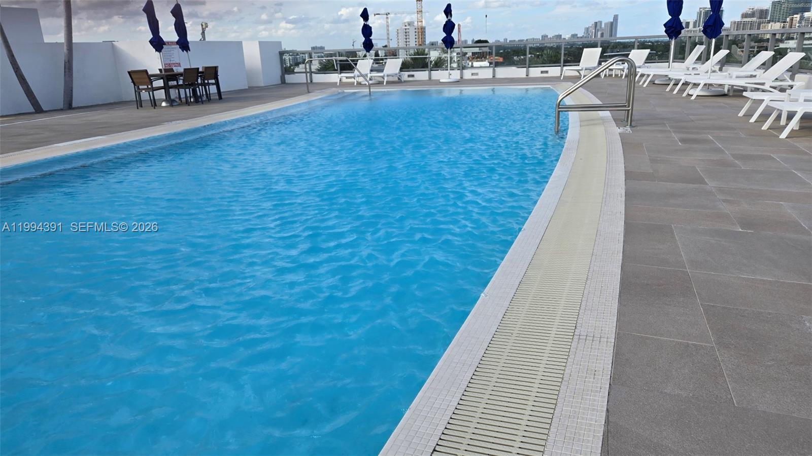 THE IVORY RESIDENCE CONDO - Residential Lease