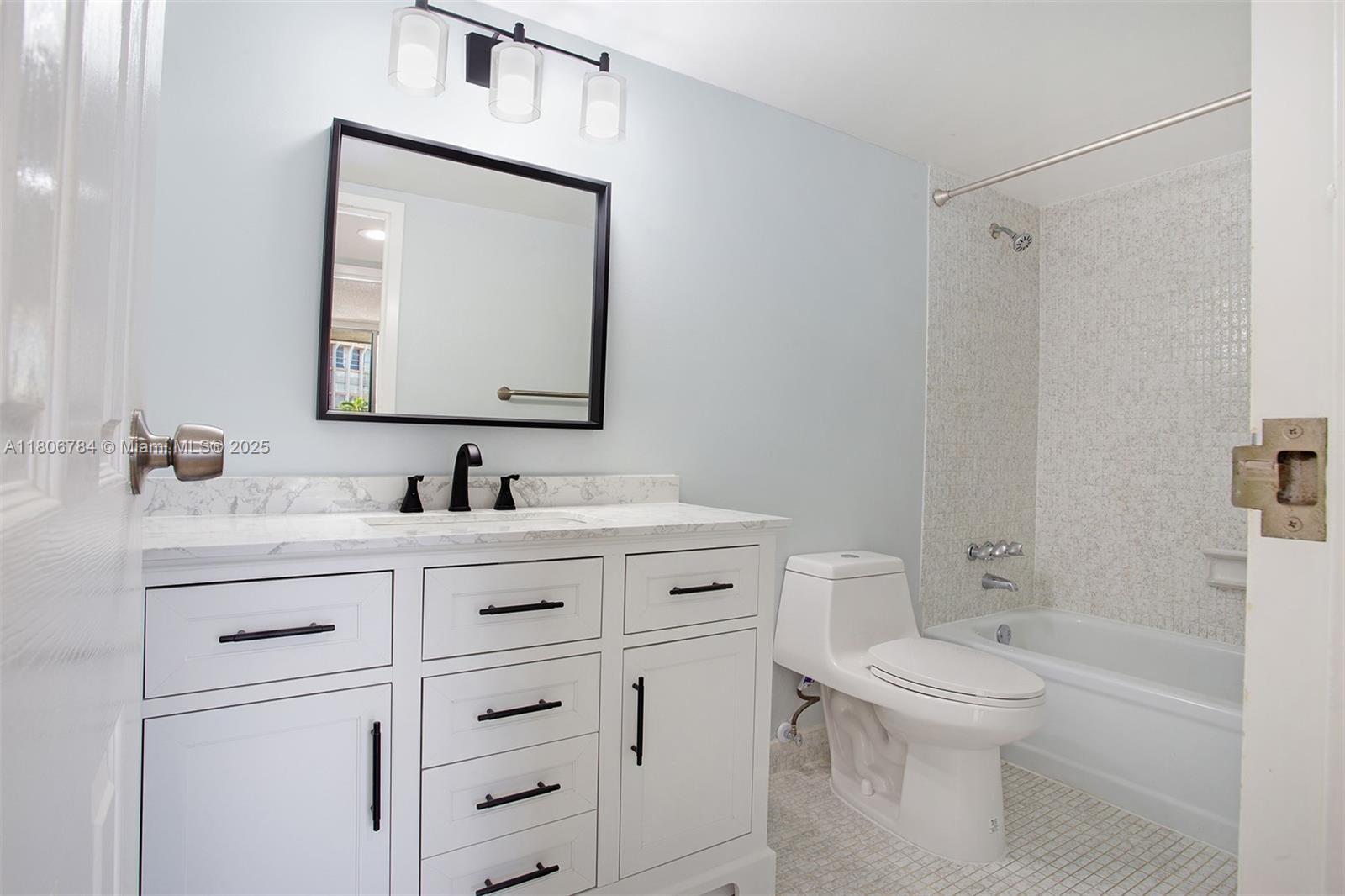 DESOTO PARK CONDO - Residential Lease