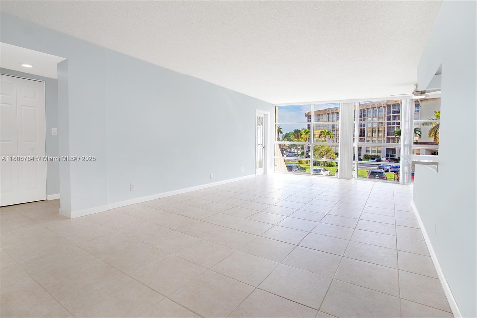 DESOTO PARK CONDO - Residential Lease