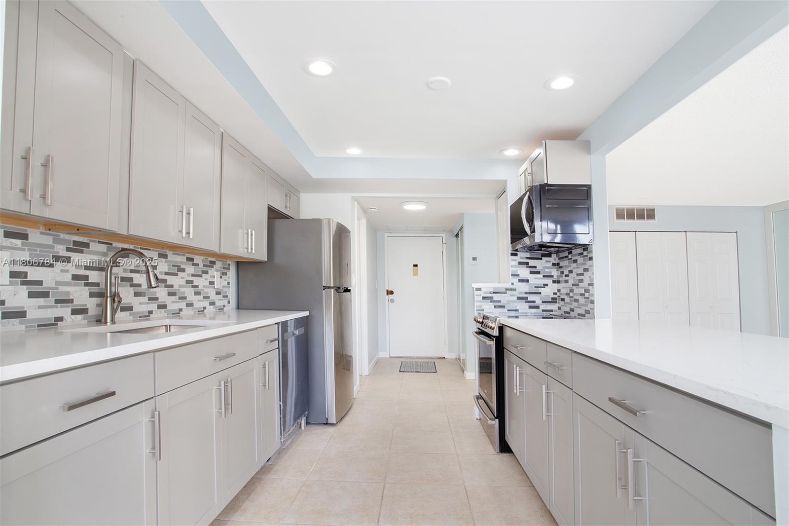 601 Three Islands Blvd 217, Hallandale Beach, Broward County, Florida - 2 Bedrooms  
2 Bathrooms - 