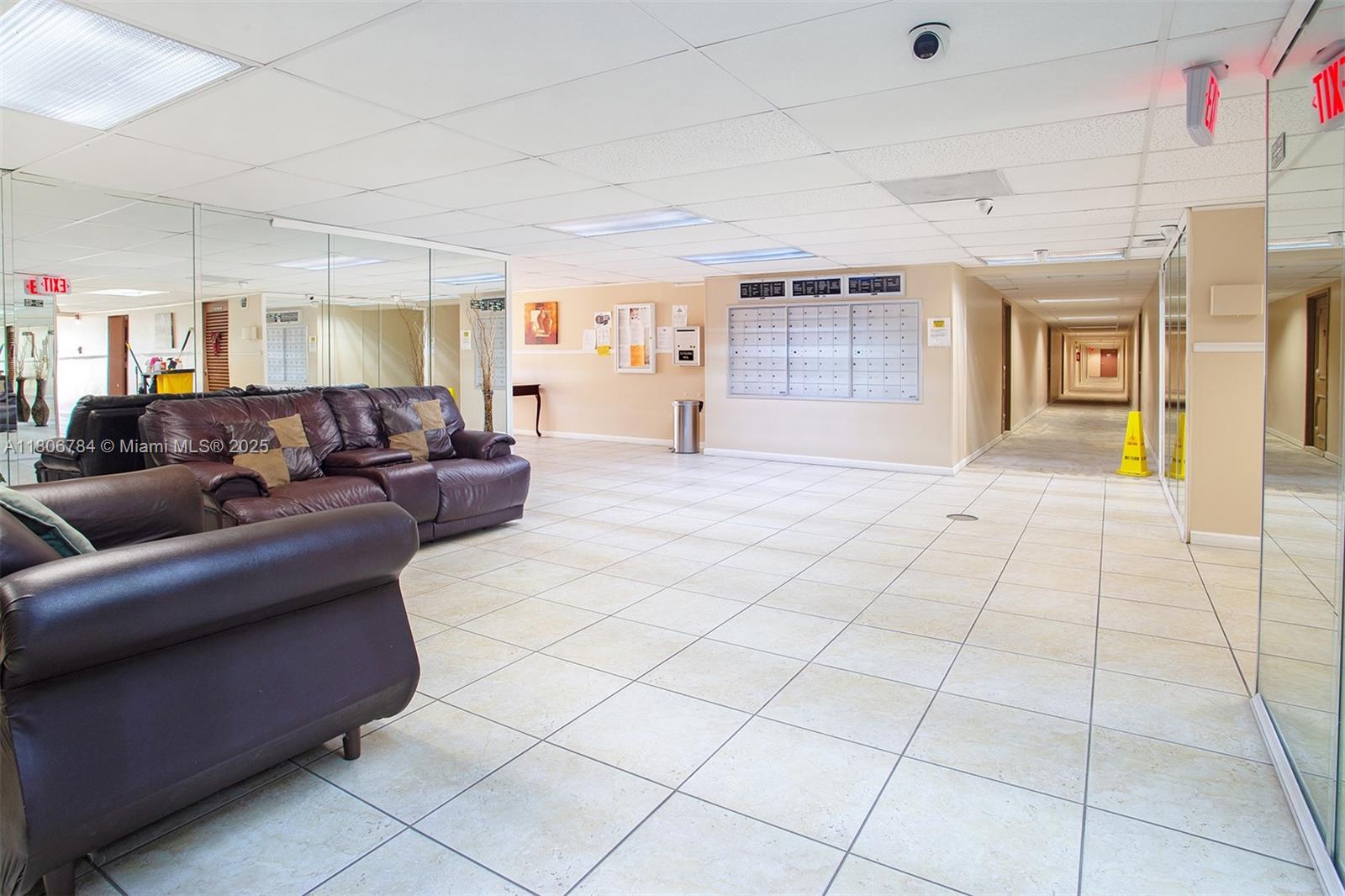 DESOTO PARK CONDO - Residential Lease