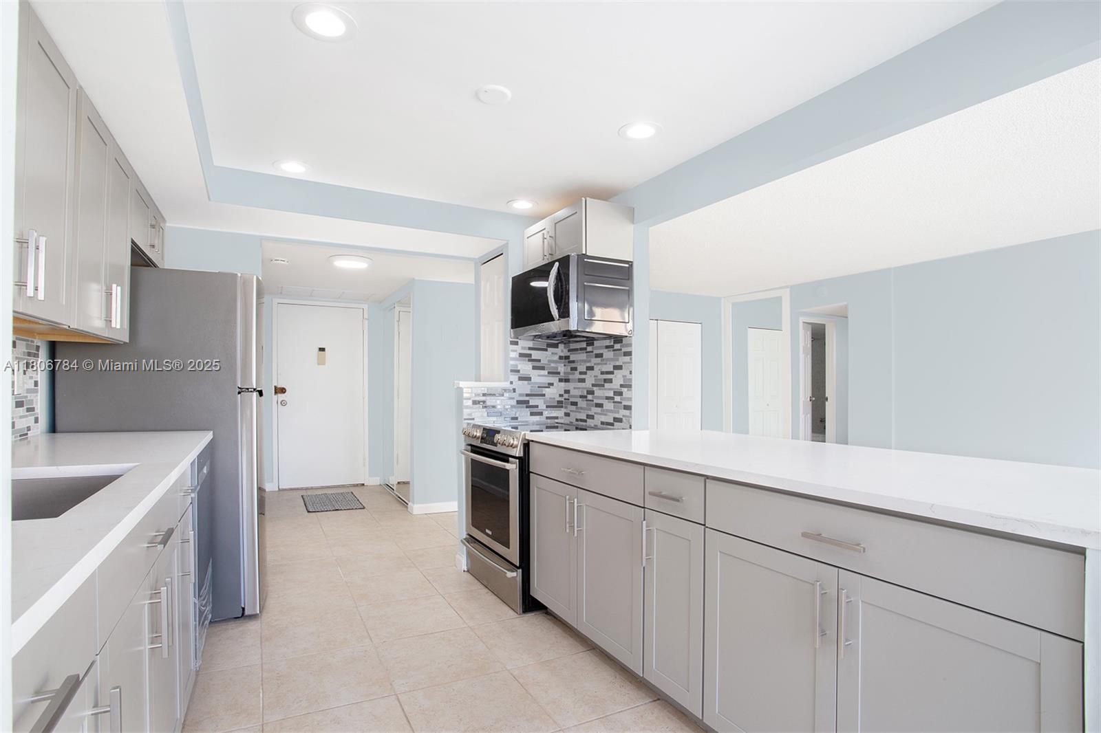 DESOTO PARK CONDO - Residential Lease